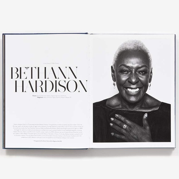 Coffee table book Supreme Models: Iconic Black Women Who Revolutionized Fashion - Picture 3 of 16